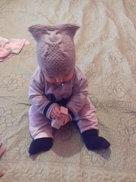 I se potrivește perfect puiului meu de 7 luni <3 - Tricotaj - Lucrarile mele