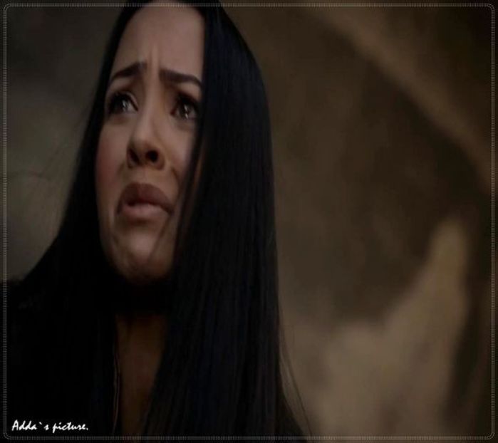 *isi ia accentu ala de ti;ganca* Ma nenorocitule vrei sa ti o bat pe asta acum ? Te uiti la - episodul 63