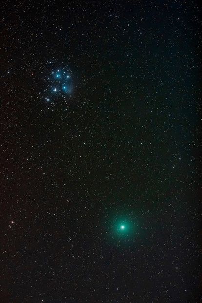 Cometa 46PWirtanen si Pleiadele - Luna - Soarele si norii - 1