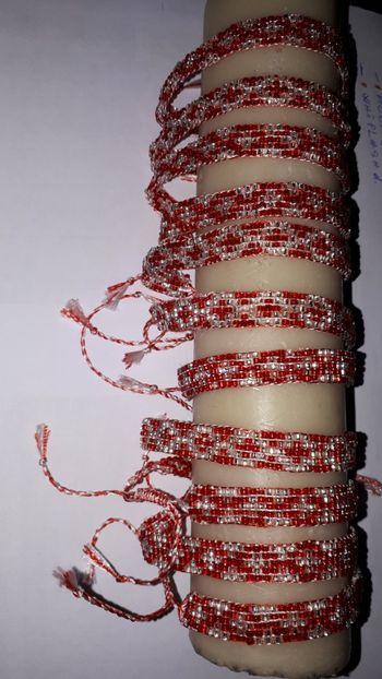 MARTISOARE - LUCRU DE MANA