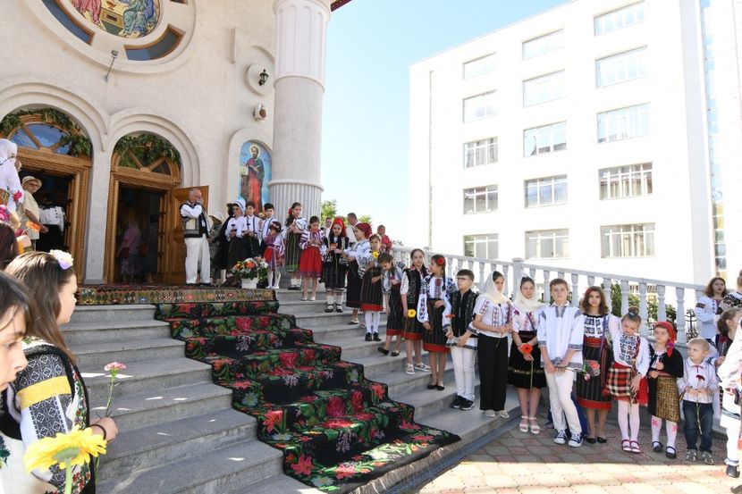  - 08 Biserica Sf Treime Suceava 2018