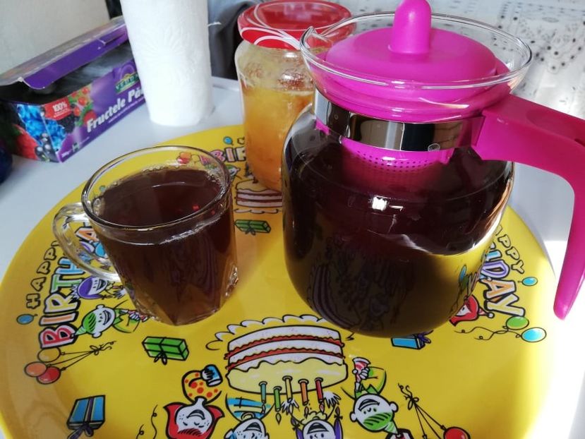  - 0- aaa - Prea ca la țară!