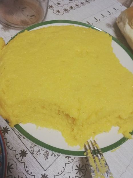  - 0- aaa - Prea ca la țară!