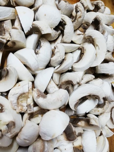  - 0- aaa - Prea ca la țară!