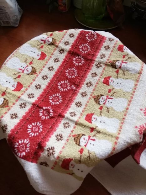  - 0- aaa - Prea ca la țară!