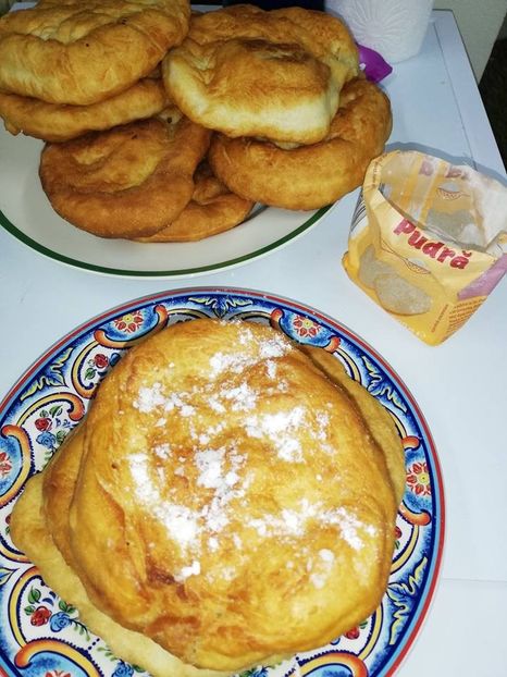  - 0- aaa - Prea ca la țară!