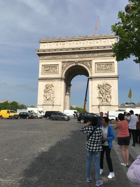 F821465C-2250-4998-98F3-947C6807FE8F - Paris 2018