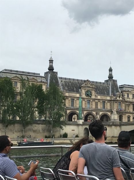 88650696-44B1-4237-A529-E6F767337D9A - Paris 2018