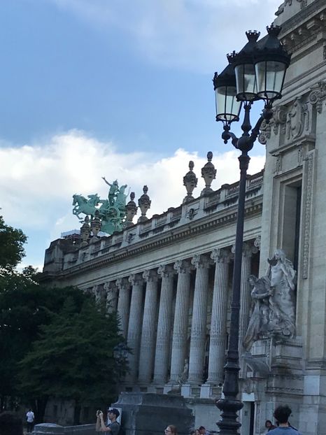 D23BF7FB-B7F2-4B7C-93A5-54F32BE0849B - Paris 2018