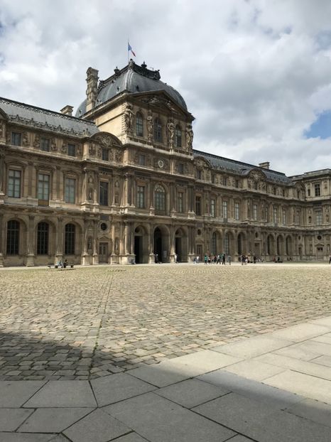 33109887-95FA-43D7-BFCC-AA69B78D41C2 - Paris 2018