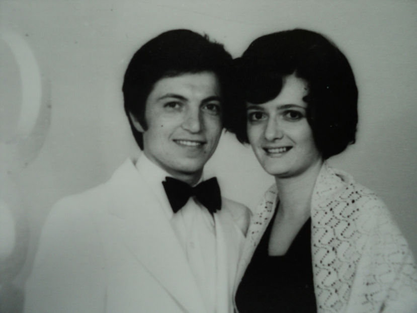 4 iunie 1977 . Se vad doi,dar suntem trei... - AMINTIRI