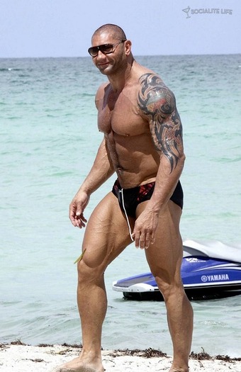 gallery_main-batista-david-bautista-speedo-07152009-17