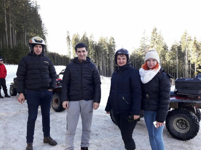 received_891916537641015 - altele