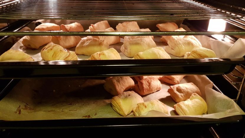  - Hájas tészta sós stangli - prajitura Haios saratele 2019 február