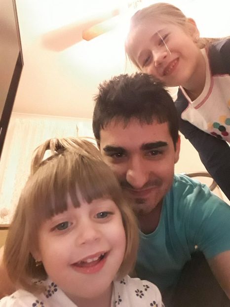 received_895713407261328 - altele