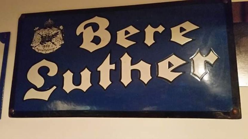  - Cumpar antichitati si vechituri