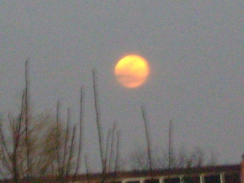 Luna plina in Fecioara - Luna - Soarele si norii - 1