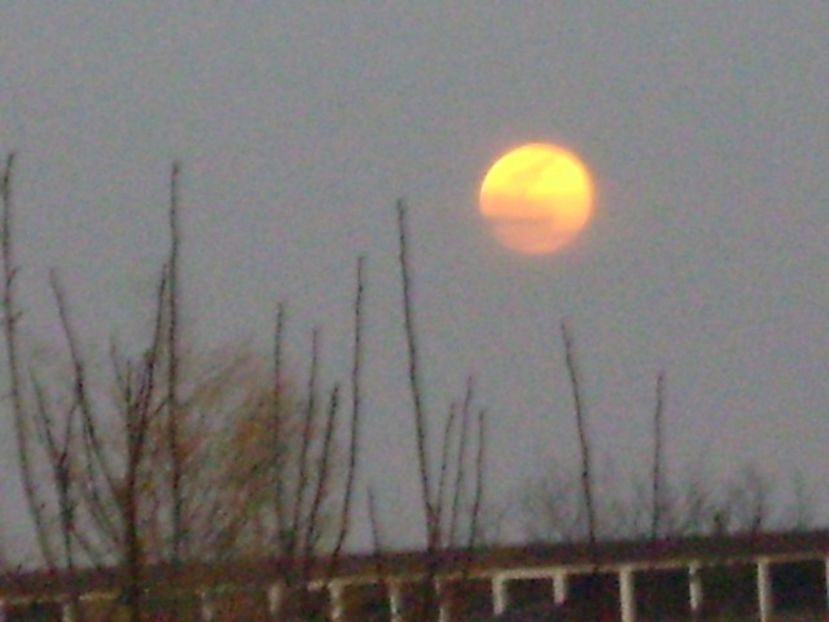 Luna plina in Fecioara - Luna - Soarele si norii - 1