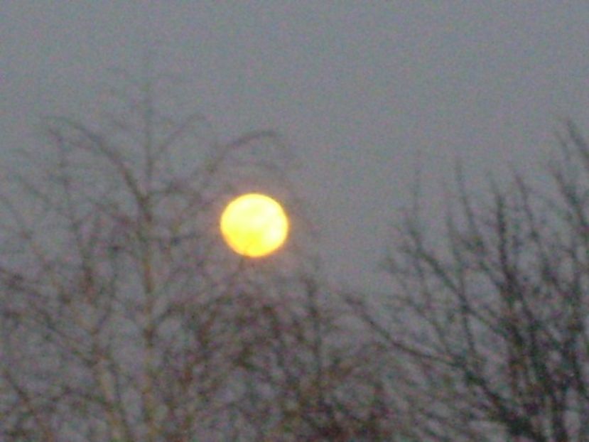 Luna plina in Fecioara - Luna - Soarele si norii - 1