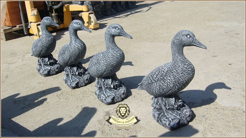 Image00165 - Decorațiuni de grădină din beton aditivat