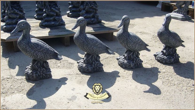 Image00166 - Decorațiuni de grădină din beton aditivat