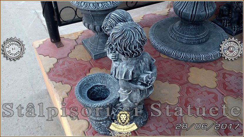 Image00217 - Decorațiuni de grădină din beton aditivat