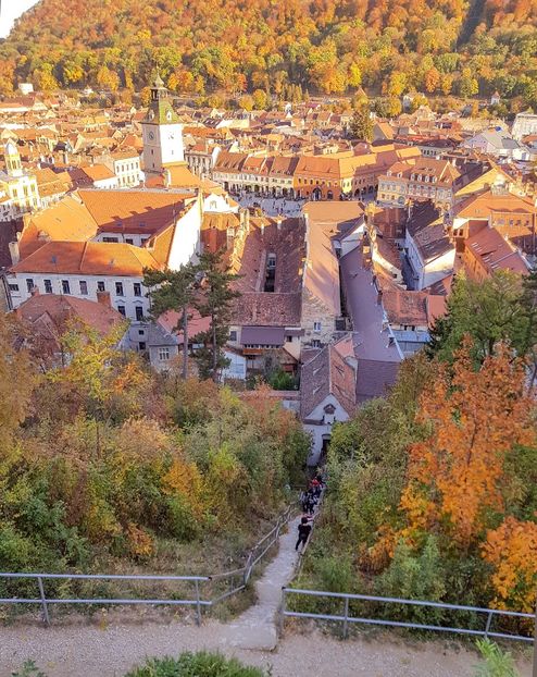 Vedere din Turnul Alb - 05 - Brașov-Postăvaru-oct 2018