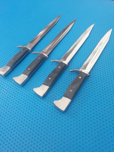  - Cutite de injunghiat Martie 2019