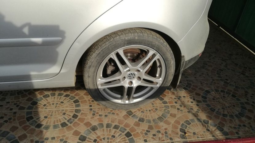  - De vinzare jante aliaj si anvelope