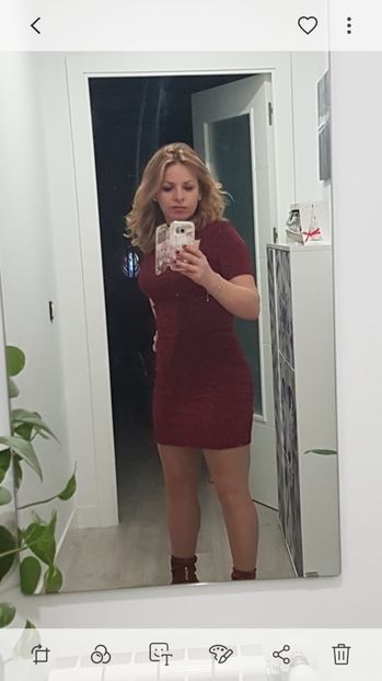 3DD0FDCD-EF44-4D3B-B596-537217C6F0A9 - Flori