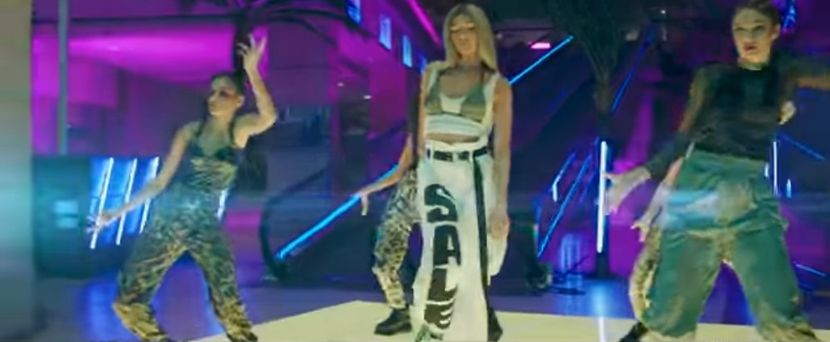 bandicam 2019-03-05 19-53-39-724 - A - Love Lover