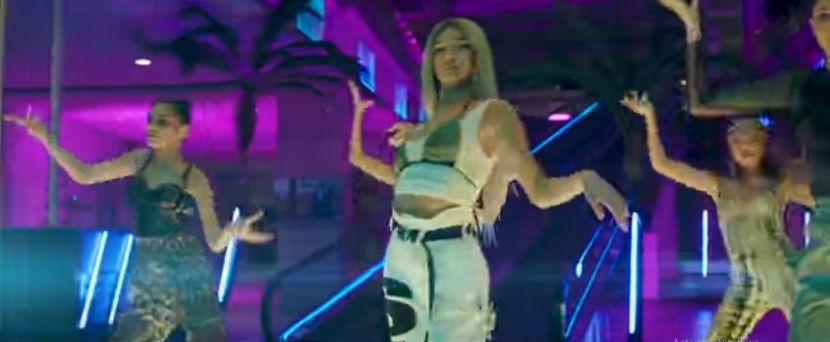 bandicam 2019-03-05 19-53-40-736 - A - Love Lover