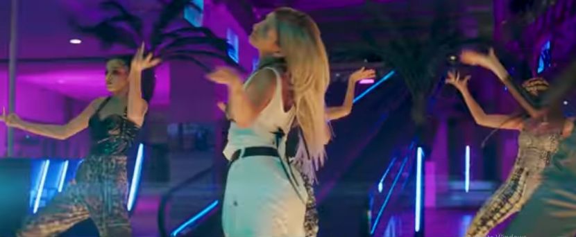 bandicam 2019-03-05 19-53-40-989 - A - Love Lover