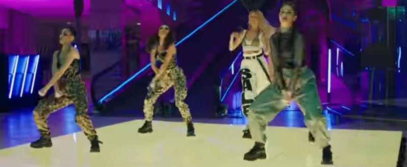 bandicam 2019-03-05 19-53-42-619 - A - Love Lover