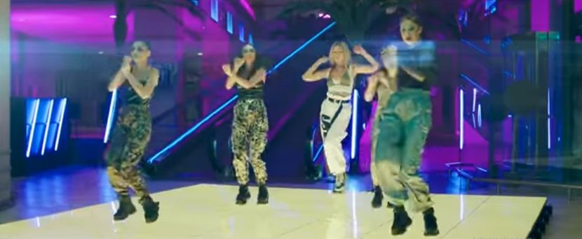 bandicam 2019-03-05 19-53-43-833 - A - Love Lover