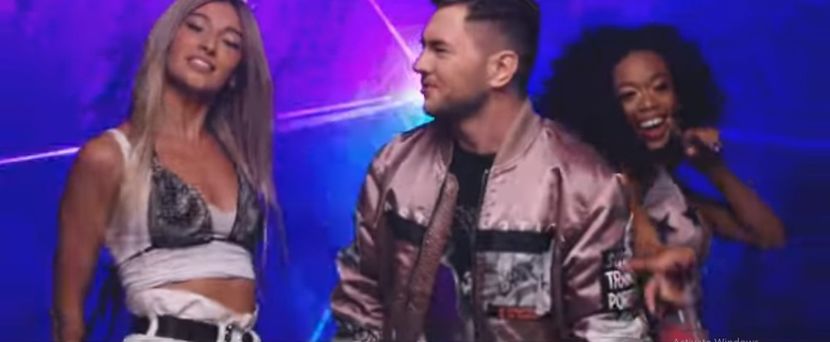 bandicam 2019-03-05 19-53-45-067 - A - Love Lover