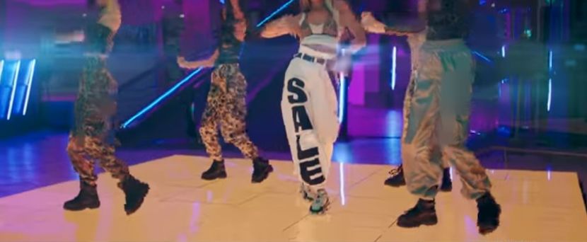 bandicam 2019-03-05 19-53-46-496 - A - Love Lover