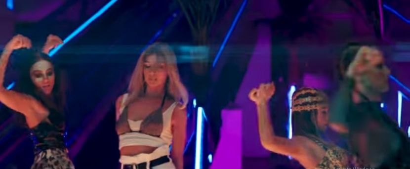 bandicam 2019-03-05 19-53-48-497 - A - Love Lover