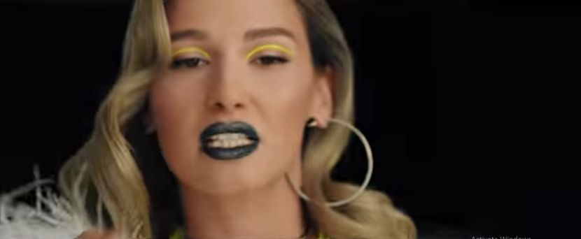 bandicam 2019-03-05 19-54-16-909 - A - Love Lover