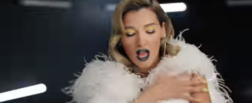 bandicam 2019-03-05 19-54-22-995 - A - Love Lover