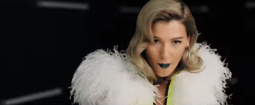 bandicam 2019-03-05 19-54-29-684 - A - Love Lover