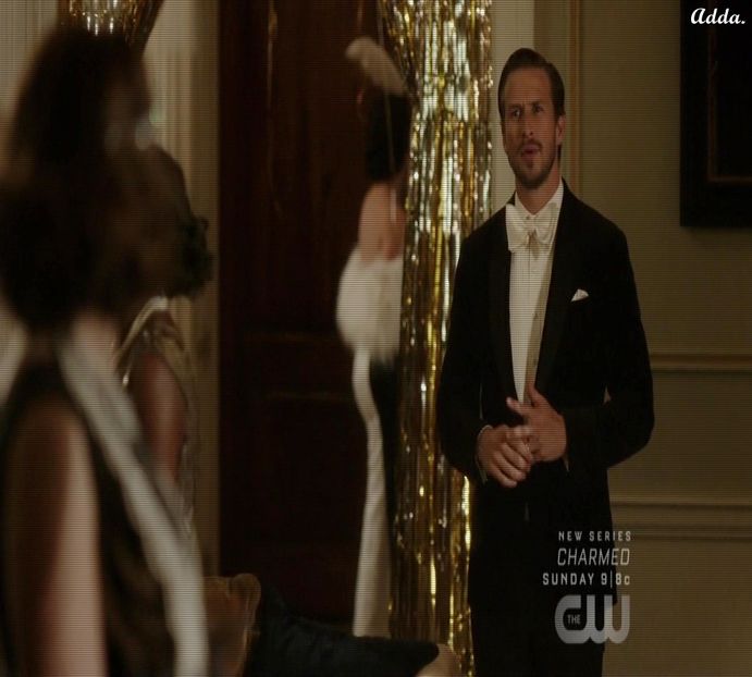 》*se uită la ea mai serios și mai confuz ca niciodată* Draga mea zână, tu chiar crezi că + - SO1xE06 To the moon and back