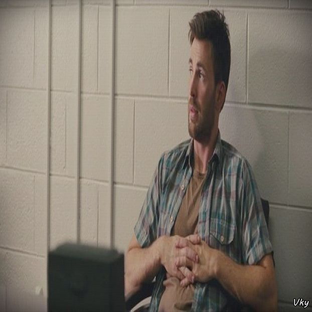 ▬ ❝Oricum noi nu castigam nimic, asa ca.❞ Rade si danseaza cu ea undeva pe langa - SO1xE06 To the moon and back