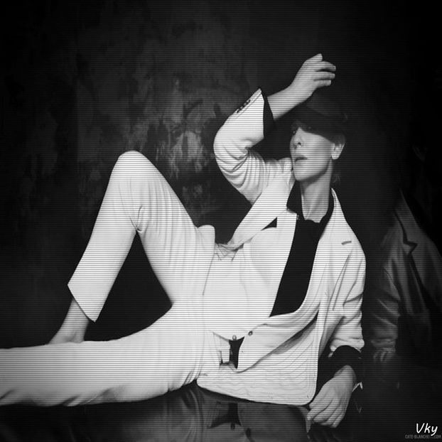 ▬ ❝Mi-a soptit o pasarica ca ne iubesc studentii oricum, chiar daca fac ceea ce fac.❞=)))))) - SO1xE06 To the moon and back