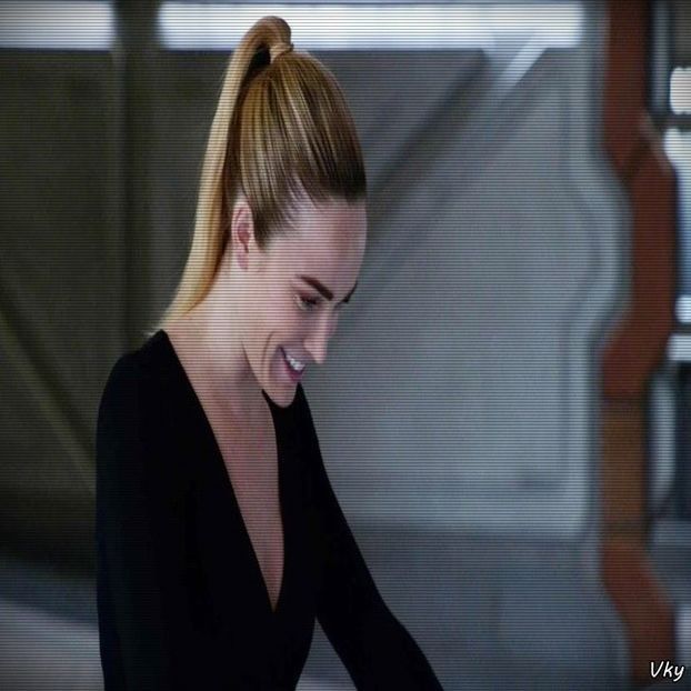 ▬ ❝Nu o spune de 2 ori, ca noi urmam.❞=))))))) - SO1xE06 To the moon and back