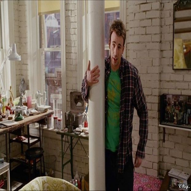 ▬ ❝De ce tocmai razi ai tu acum.❞ Murind de ras.=))))) - SO1xE07 I said I catch u if u fall