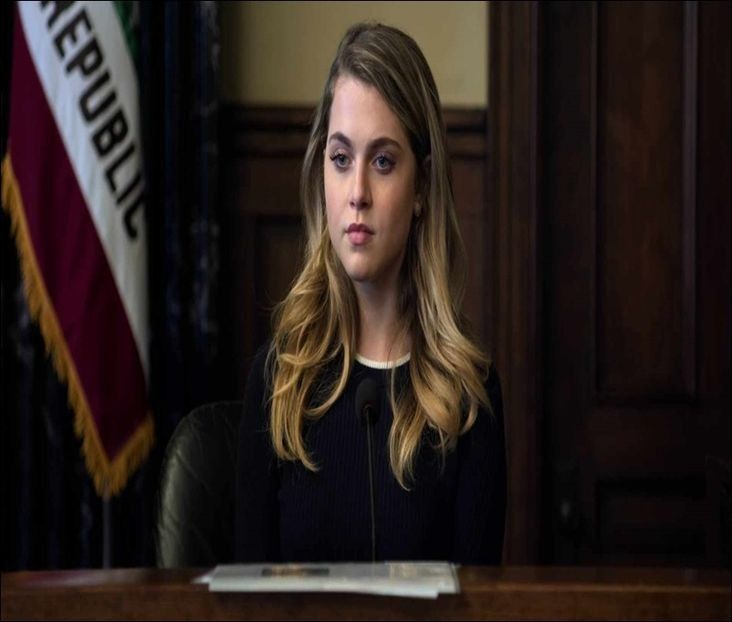 ⤑ᵖᶤᶰᵏĿЄ♏ØИÂÐЄ ┊# isi baga capu in ea si o strange tare tare im brate;(clicl - SO1xE07 I said I catch u if u fall