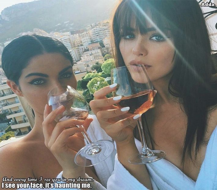 》Ce nu se va întâmpla? *Scoate limba la el și râde* =))))))). - SO1xE07 I said I catch u if u fall