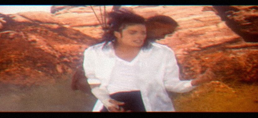 ‹7RingsOfGod ̸̠G̸̸̠̠O̸̠T̸̠Black or White✩. - Dont make me close 1more door