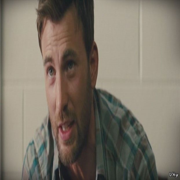 ▬ ❝Aia e, pentru o prajitura nu moare si ea acum.❞ Se uita la ea si rade. =))))) - SO1xE07 I said I catch u if u fall